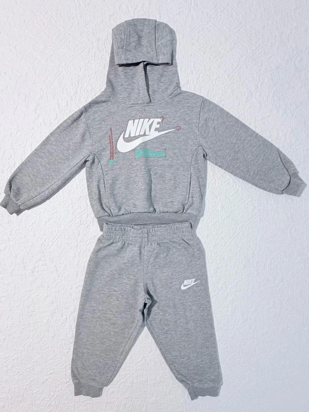 Nike | Boys Size 4 | Grey | Pullover Hoodie & Jogger Set | Retail $65